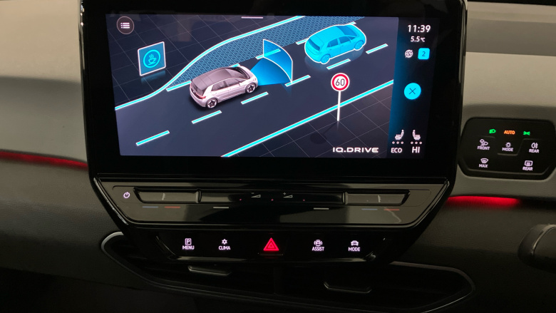 Volkswagen ID.3 150kW Family Pro Performance 58kWh 5dr Auto Electric Hatchback